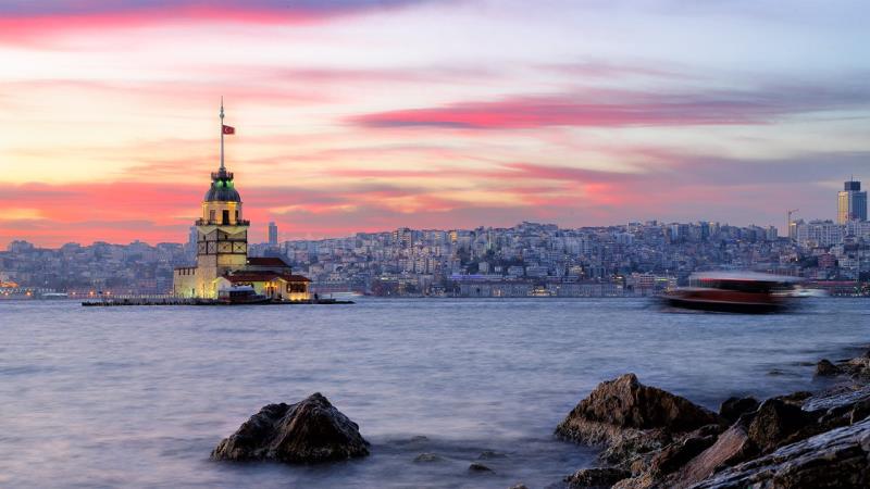 Bosphorus-Maidens-Tower.jpg